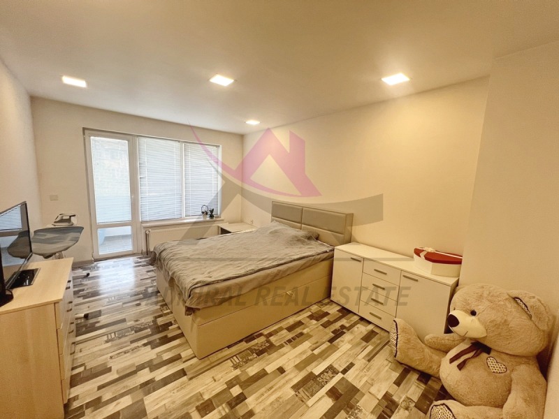 Do wynajęcia  1 sypialnia Warna , Bazar Lewski , 100 mkw | 13728891 - obraz [4]