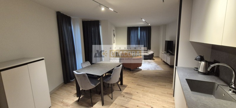 Дава под наем 2-СТАЕН, гр. Варна, Център, снимка 2 - Апартаменти - 52983579