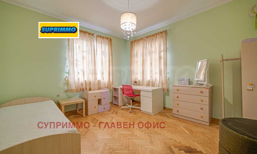 Дава под наем 3-СТАЕН, гр. София, Лозенец, снимка 11 - Апартаменти - 56287942