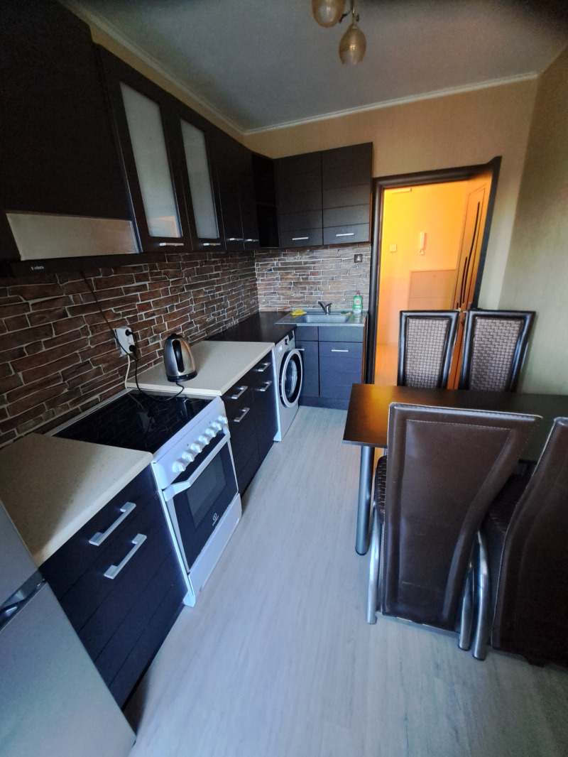Дава под Наем 2-СТАЕН в град Варна, Център - 55 кв.м / 500 € » 977.92 лв., ТРИУМФ НЕДВИЖИМИ ИМОТИ