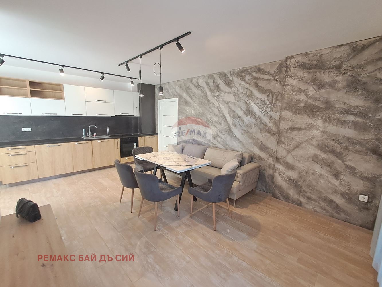 Дава под наем  2-стаен град Варна , Виница , 65 кв.м | 95224606