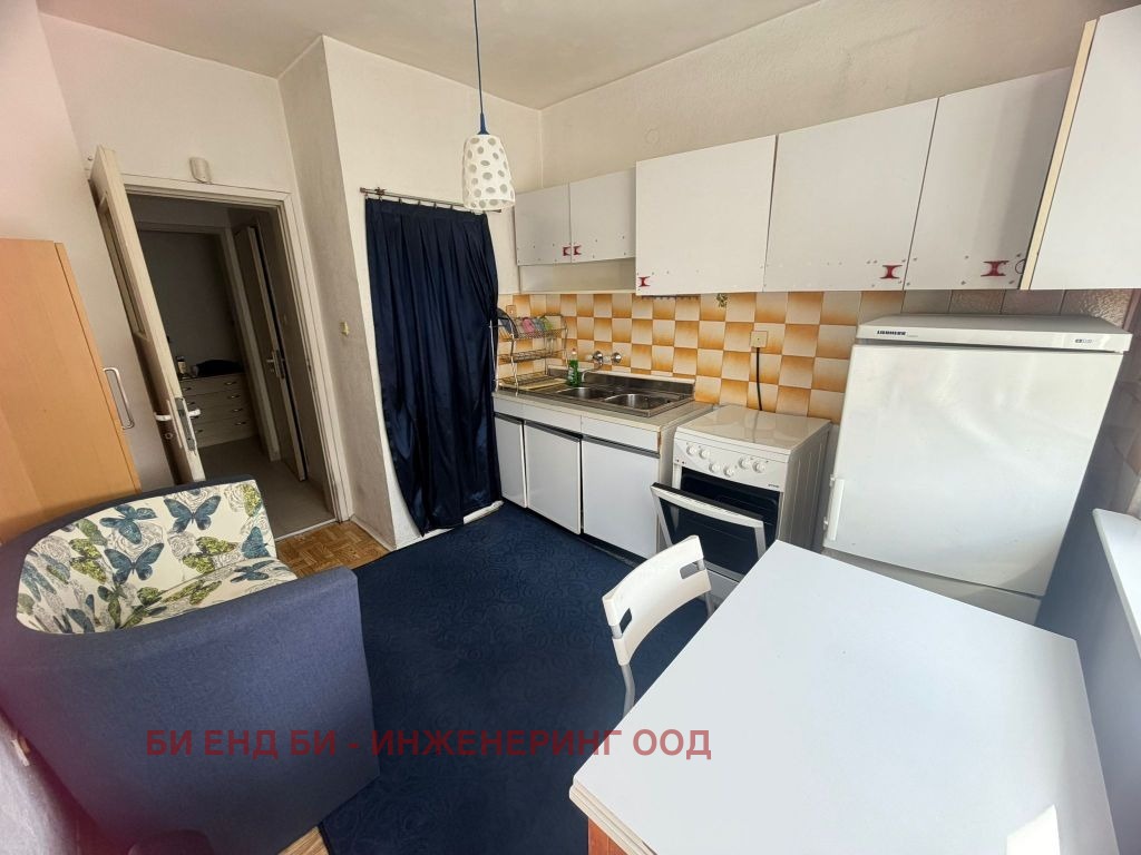 Дава под наем 3-СТАЕН, гр. София, Света Троица, снимка 8 - Апартаменти - 54194323