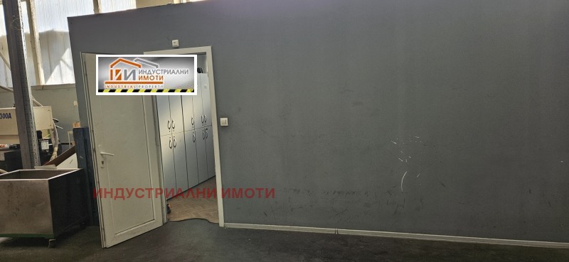 Дава под наем ПРОМ. ПОМЕЩЕНИЕ, гр. Пловдив, Индустриална зона - Юг, снимка 4 - Производствени сгради - 53081364