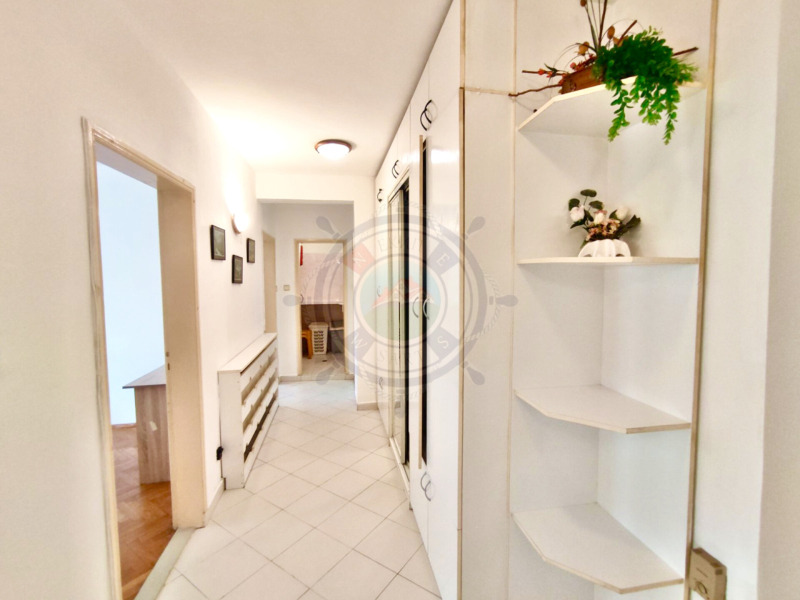 Издаје се  2 спаваће собе Варна , Трошево , 90 м2 | 28262742 - слика [10]
