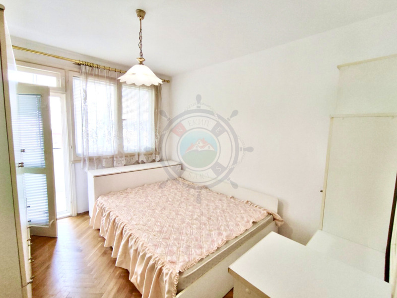 Издаје се  2 спаваће собе Варна , Трошево , 90 м2 | 28262742 - слика [8]