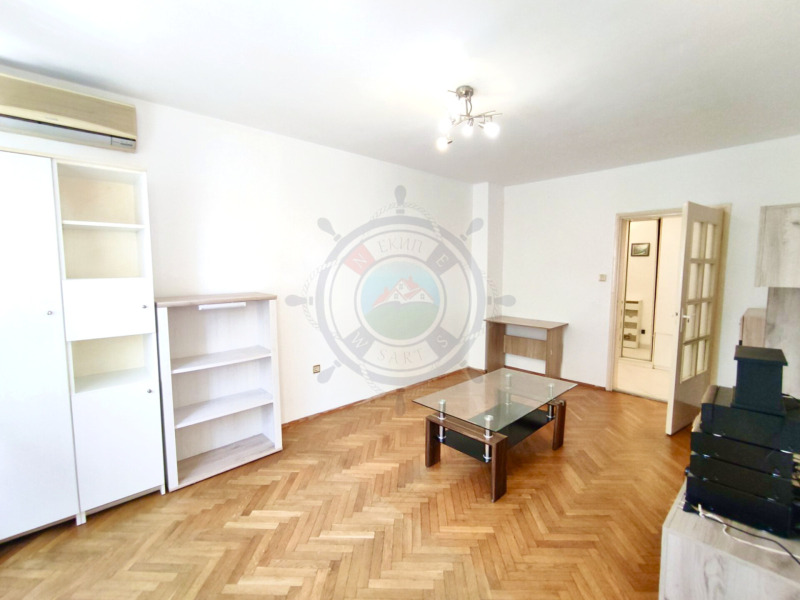 Издаје се  2 спаваће собе Варна , Трошево , 90 м2 | 28262742 - слика [4]