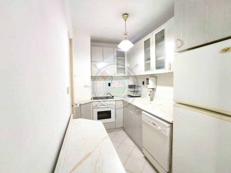 Издаје се  2 спаваће собе Варна , Трошево , 90 м2 | 28262742 - слика [3]