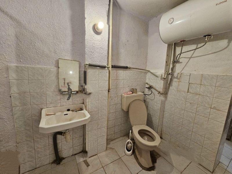 Дава под наем ЕТАЖ ОТ КЪЩА, гр. София, Овча купел, снимка 8 - Етаж от къща - 53910480