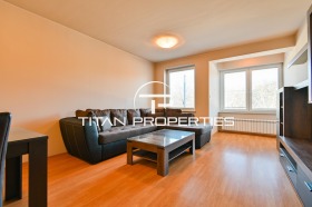 1 quarto Lozenec, Sofia