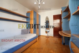    4- | Imot.bg    7