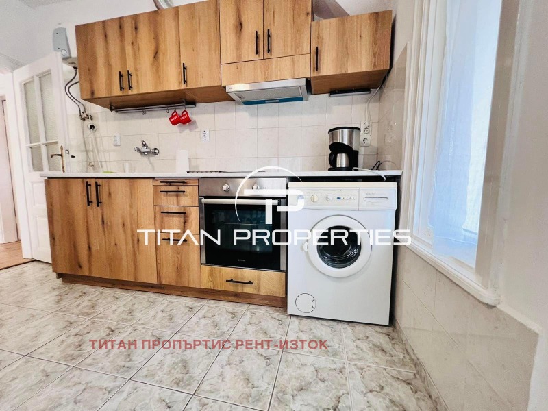 Дава под наем 3-СТАЕН, гр. Бургас, Център, снимка 2 - Апартаменти - 52570762