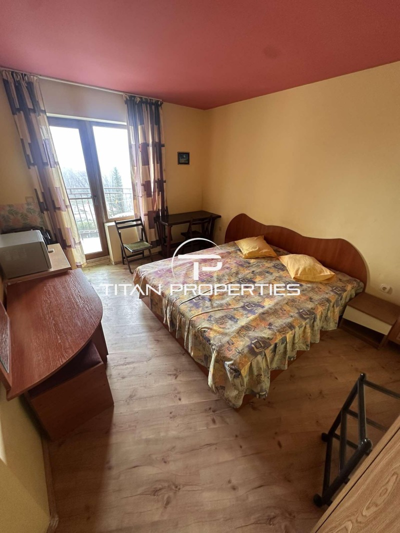 Дава под наем  1-стаен град Варна , к.к. Св.Св. Константин и Елена , 20 кв.м | 48488972