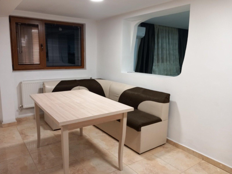 Do wynajęcia  Piętro domu Sofia , Gorubljane , 85 mkw | 66727437 - obraz [2]