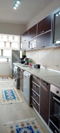Под наем 3-СТАЕН, град Варна, Център • 900 € • 89643423 — Holmes.bg