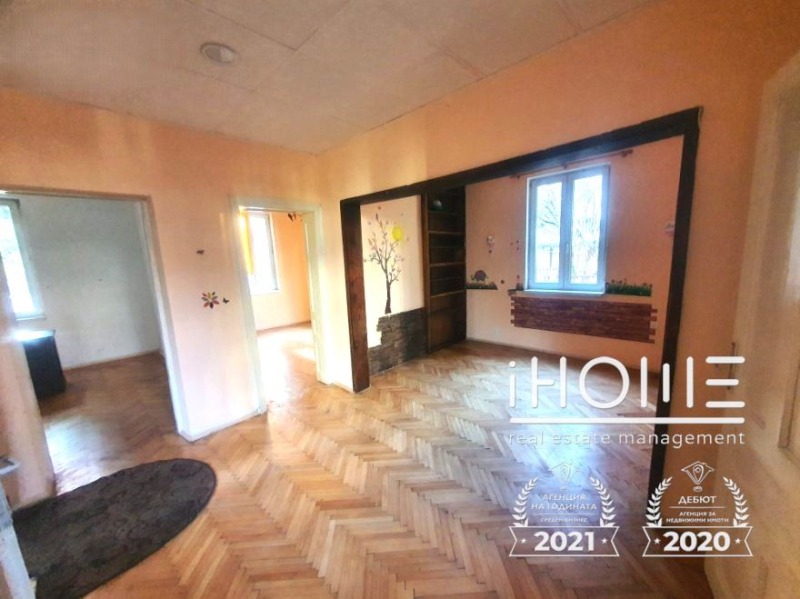 Дава под наем  Къща град София , Лозенец , 270 кв.м | 23216429 - изображение [8]