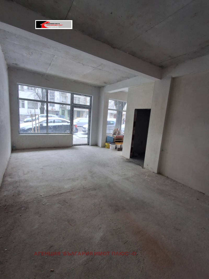 Дава под наем МАГАЗИН, гр. София, Лагера, снимка 8 - Магазини - 53147676