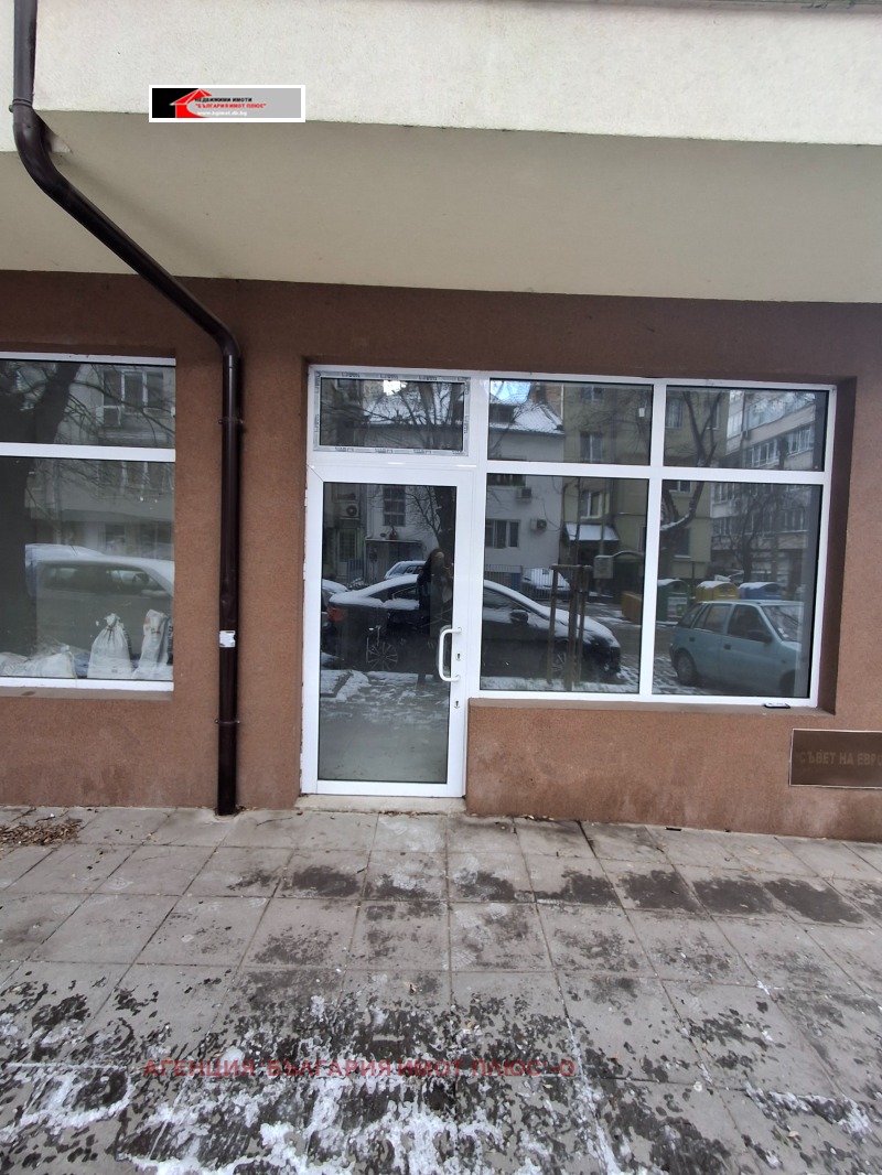 Дава под наем МАГАЗИН, гр. София, Лагера