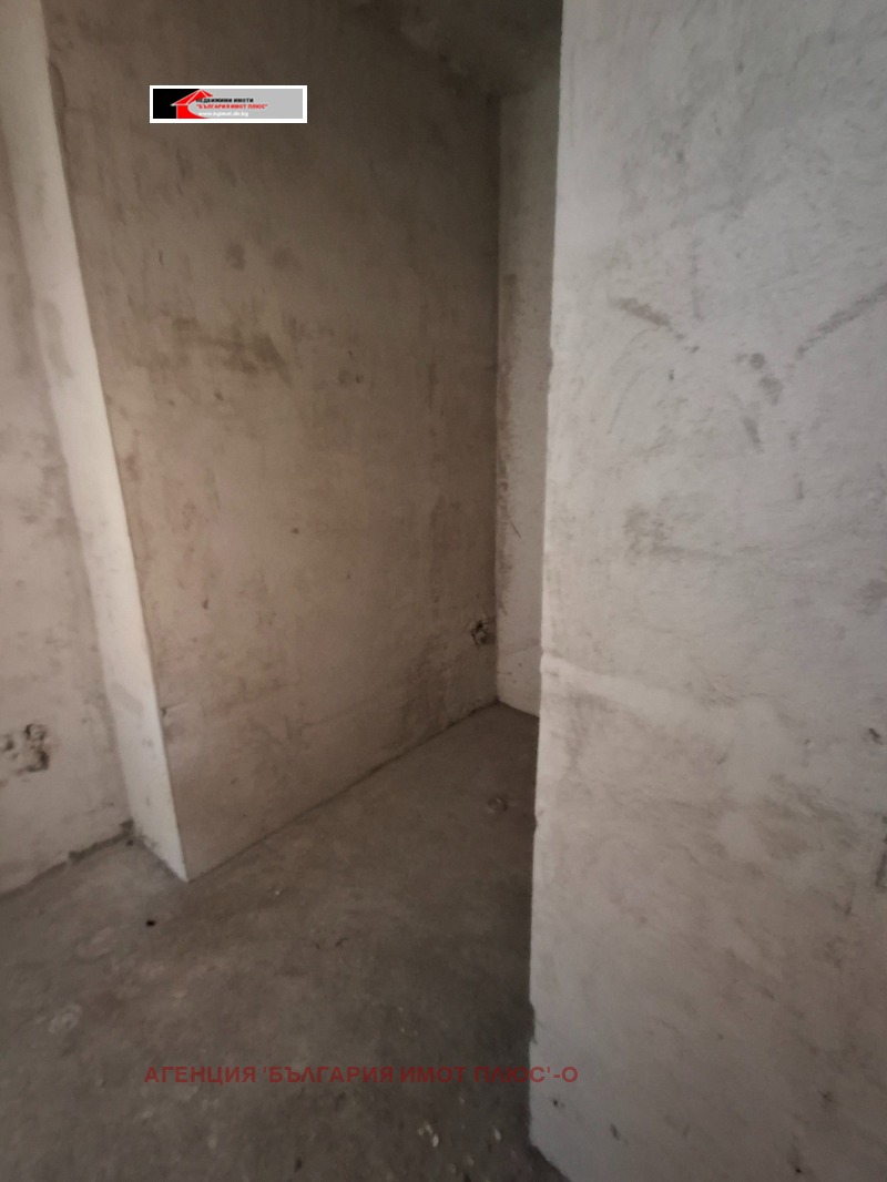 Дава под наем МАГАЗИН, гр. София, Лагера, снимка 9 - Магазини - 53147676