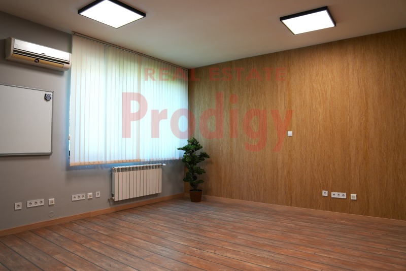 A louer  Bureau Sofia , Lozenets , 70 m² | 74084001 - image [3]
