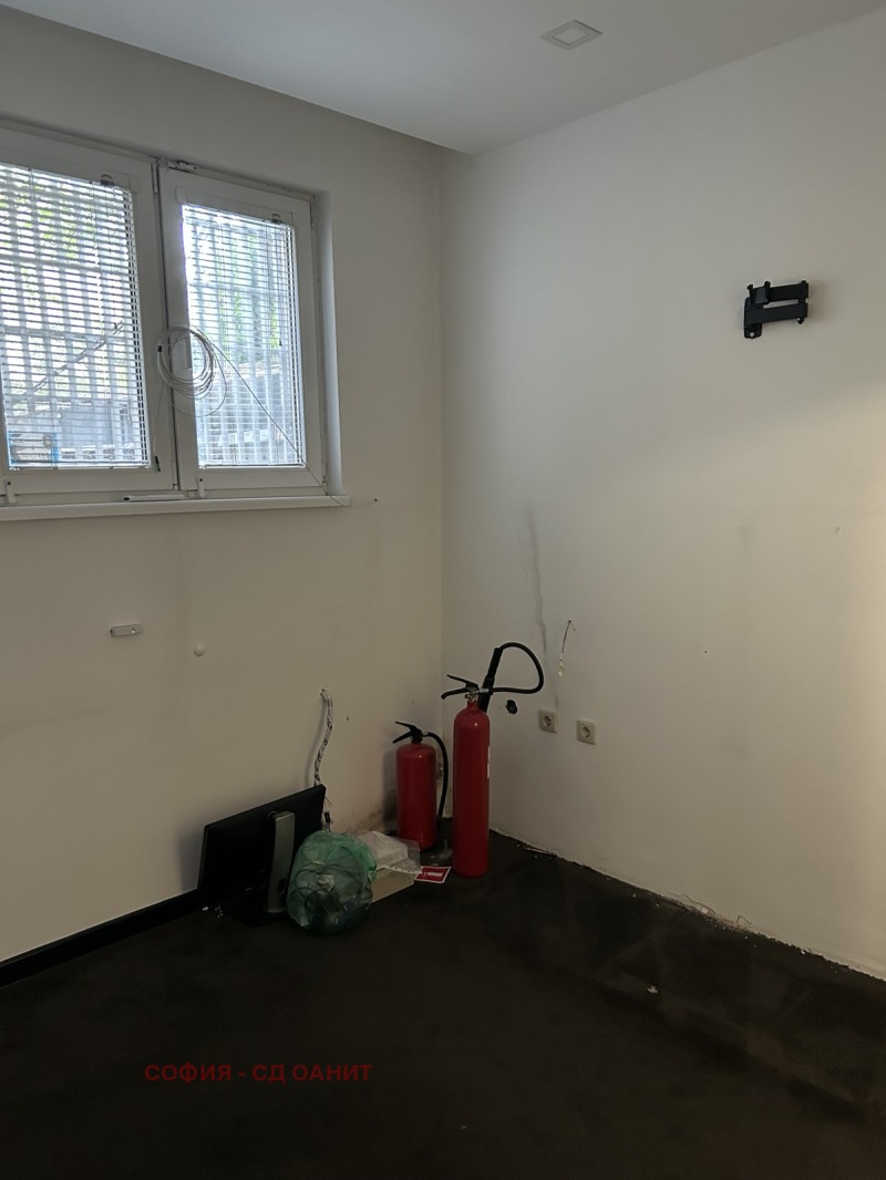 Дава под наем  Магазин град София , Център , 45 кв.м | 40859543 - изображение [6]