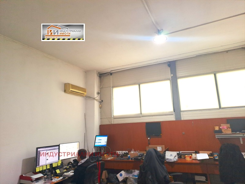 For Rent  Storage Plovdiv , Industrialna zona - Yug , 200 sq.m | 53112396 - image [4]