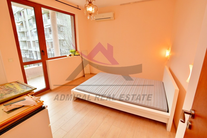 Zu vermieten  3 Schlafzimmer Warna , k.k. Sw.Sw. Konstantin i Elena , 150 qm | 47699010 - Bild [4]
