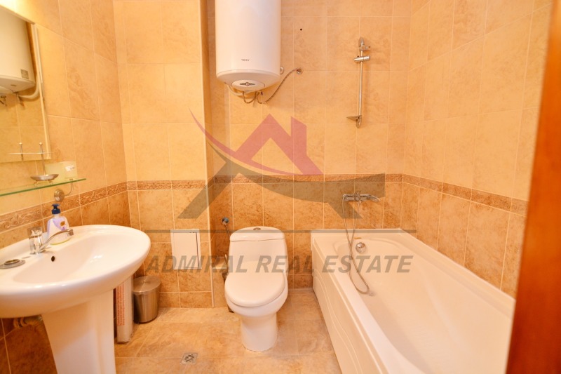 Zu vermieten  3 Schlafzimmer Warna , k.k. Sw.Sw. Konstantin i Elena , 150 qm | 47699010 - Bild [8]