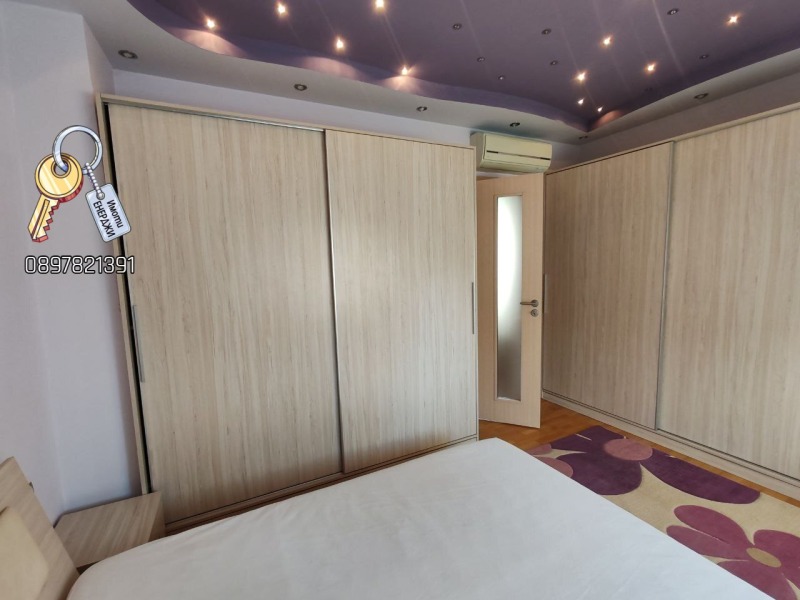 Дава под наем 4-СТАЕН, гр. Плевен, Идеален център, снимка 4 - Апартаменти - 53121860