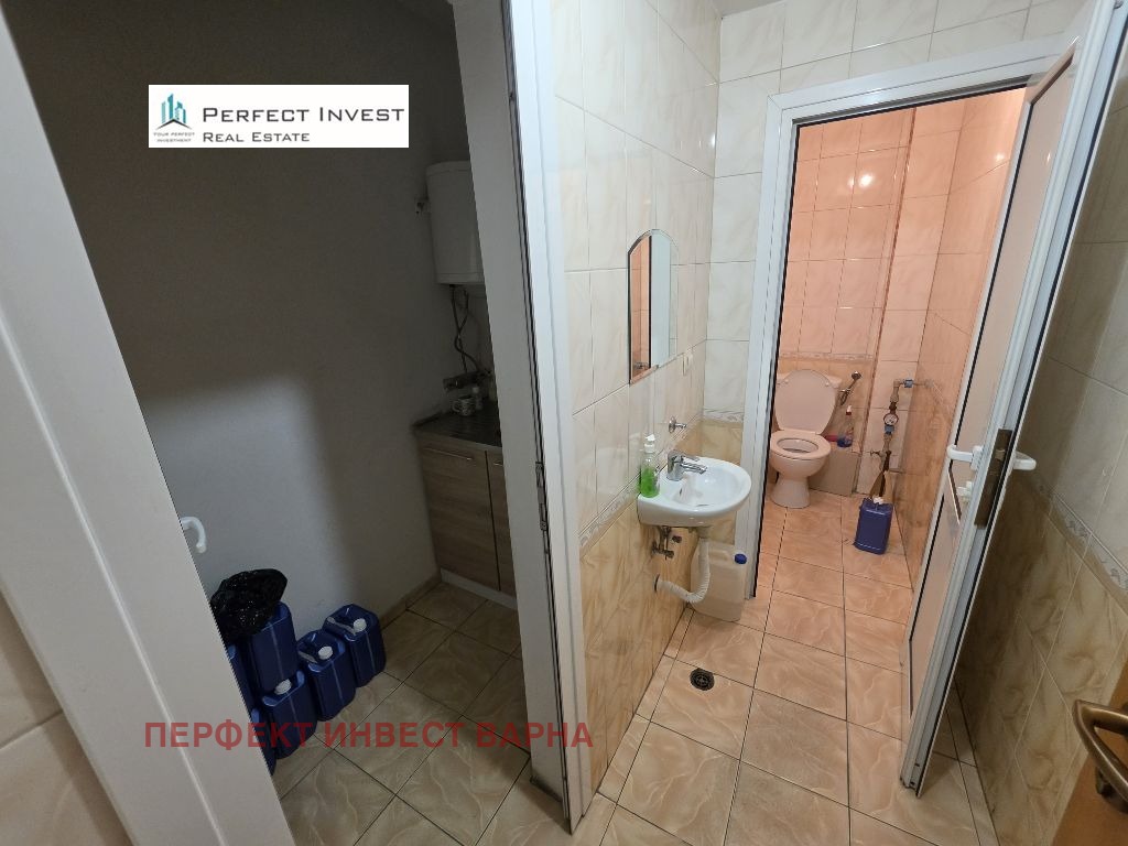 Дава под наем ОФИС, гр. Варна, Лятно кино Тракия, снимка 16 - Офиси - 55310299