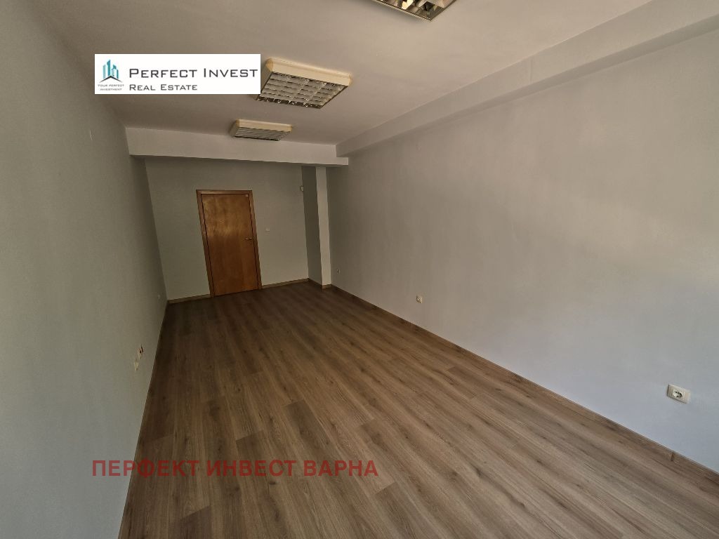 Дава под наем ОФИС, гр. Варна, Лятно кино Тракия, снимка 4 - Офиси - 55310299