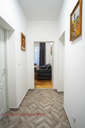 2 bedroom Tsentar, Ruse 11