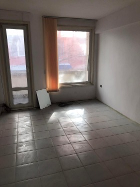 ���� ��� ���� 3-����� | Imot.bg � ����� ������ 6