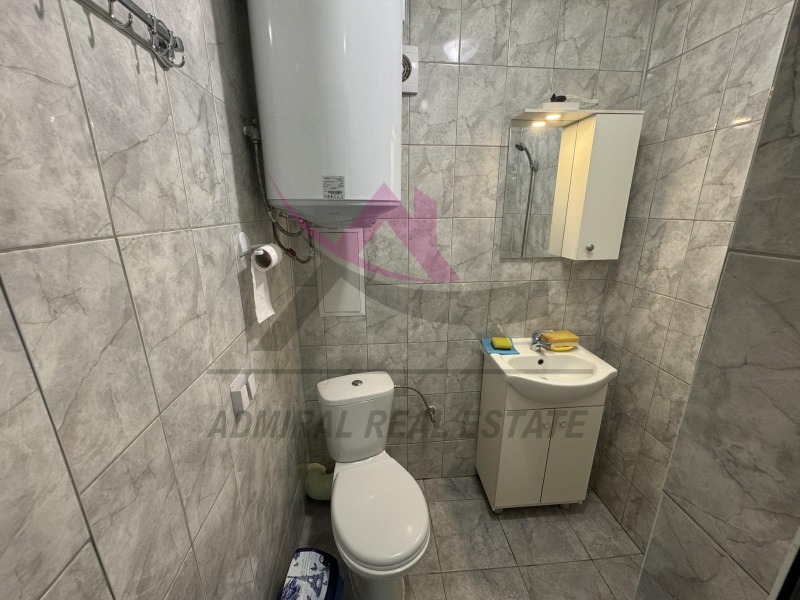 De inchiriat  1 dormitor Varna , Colhozen pazar , 55 mp | 32148586 - imagine [5]