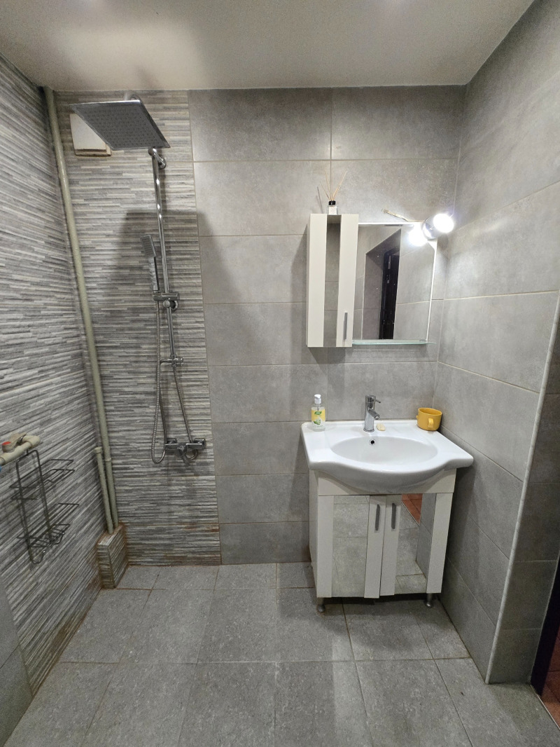 Дава под наем 2-СТАЕН, гр. София, Надежда 2, снимка 5 - Апартаменти - 53079073