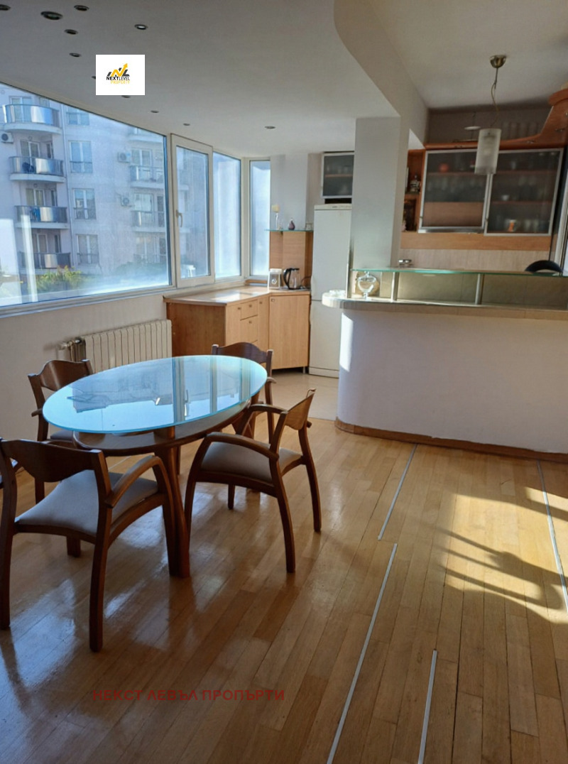 Дава под наем 3-СТАЕН, гр. София, Лозенец, снимка 2 - Апартаменти - 53173614