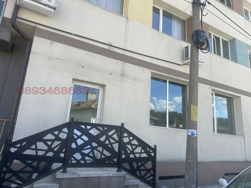 A louer  Boutique région Blagoevgrad , Razlog , 60 m² | 36919772