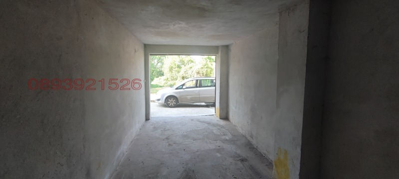 Дава под наем СКЛАД, гр. Русе, Широк център