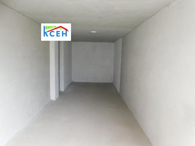 Дава под наем ГАРАЖ, ПАРКОМЯСТО, гр. Търговище, Боровец