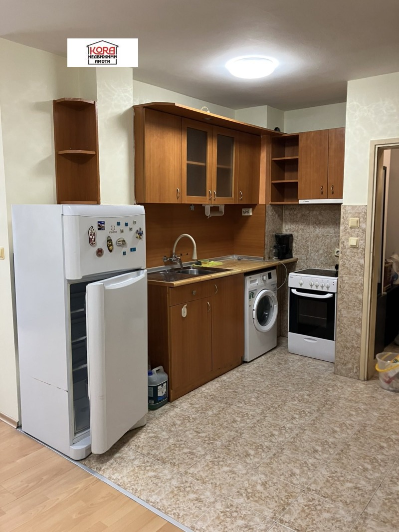 Дава под наем 2-СТАЕН, гр. Плевен, Идеален център, снимка 3 - Апартаменти - 52000193