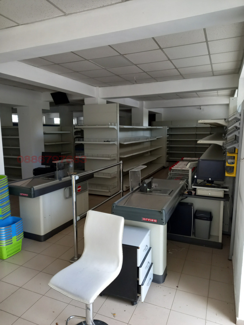 Дава под наем МАГАЗИН, гр. Раднево, област Стара Загора, снимка 2 - Магазини - 52783239