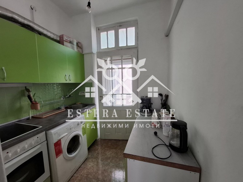 Дава под Наем ЕТАЖ ОТ КЪЩА в град Шумен, Център - 100 кв.м / 306.78 € » 600 лв., ЕСТЕРА ЕСТЕЙТ