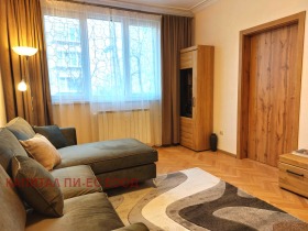 2 chambres Iztok, Sofia 1