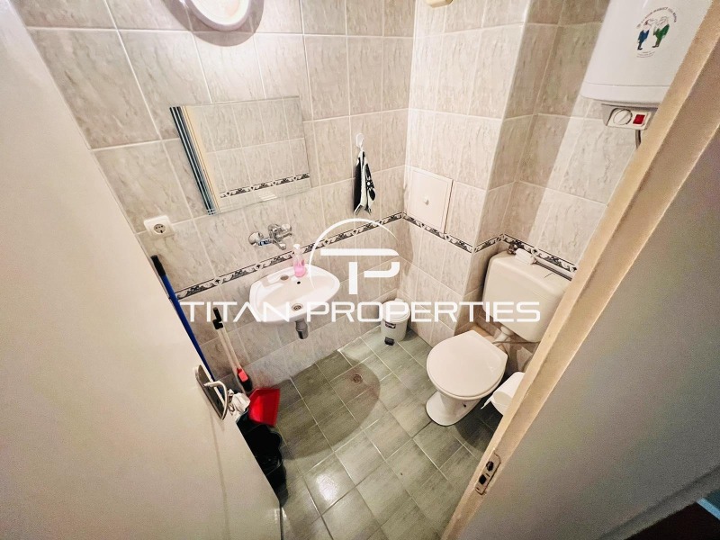 Te huur  Kantoor Burgas , Tsentar , 35 m² | 83887128 - afbeelding [12]