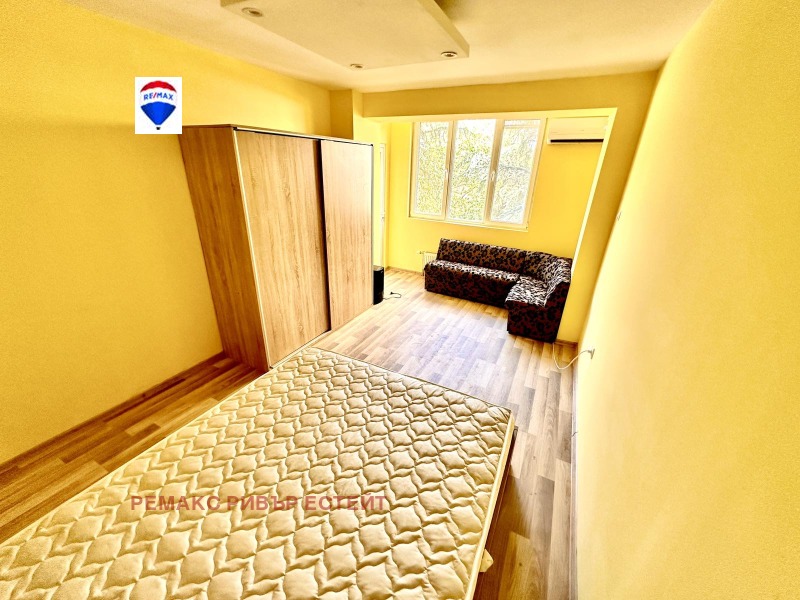 For Rent  1 bedroom Ruse , Alei Vazrazhdane , 64 sq.m | 78478642 - image [4]