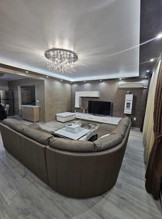 Da affittare  2 camere da letto Plovdiv , Mladegki Halm , 115 mq | 27537713 - Immagine [2]