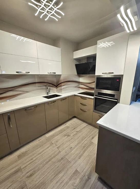 Da affittare  2 camere da letto Plovdiv , Mladegki Halm , 115 mq | 27537713 - Immagine [3]