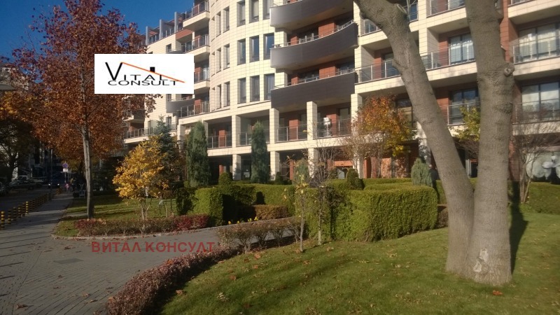 Дава под наем 3-СТАЕН, гр. София, Изток