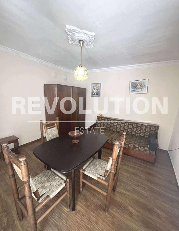 Под наем КЪЩА, град Варна, Погреби • 330 € • 32537079 — Holmes.bg