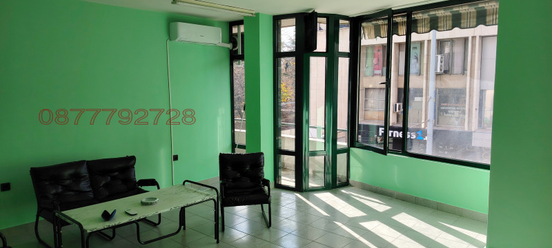 Дава под Наем ОФИС в град Стара Загора, Център - 30 кв.м / 250 € » 488.96 лв.