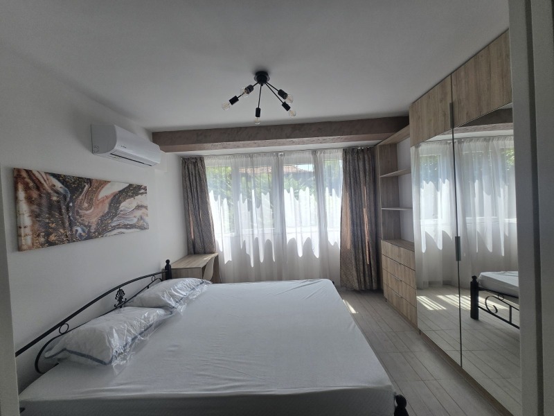 En renta  3 dormitorios Sofia , Meditsinska akademiya , 104 metros cuadrados | 70324001 - imagen [8]
